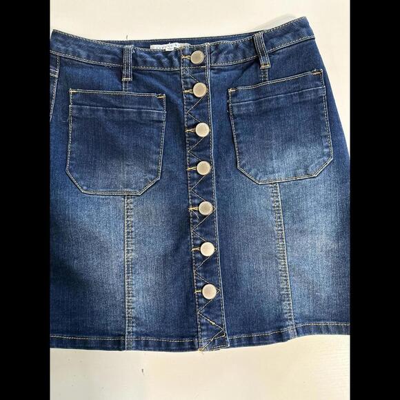 Copper Key Women's Button-Up Denim Skirt - Picture 2 of 6